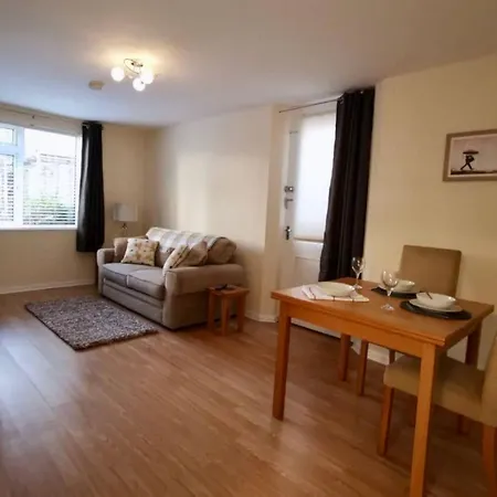 Central 1 Bedroom Stokes Croft Flat With Parking Apartamento Bristol
